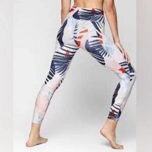 Athleta Tahitian Salutation Leggings Pink Blue Tropical Floral Yoga Women's